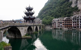 贵州游玩攻略遵义，贵州游玩攻略及路线