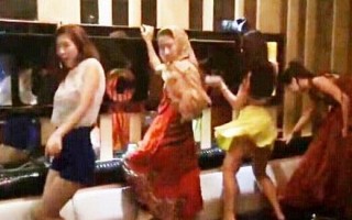 舞蹈恶搞效果视频，舞蹈恶搞效果视频大全