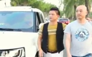 老外合伙恶搞视频，老外合伙恶搞视频大全